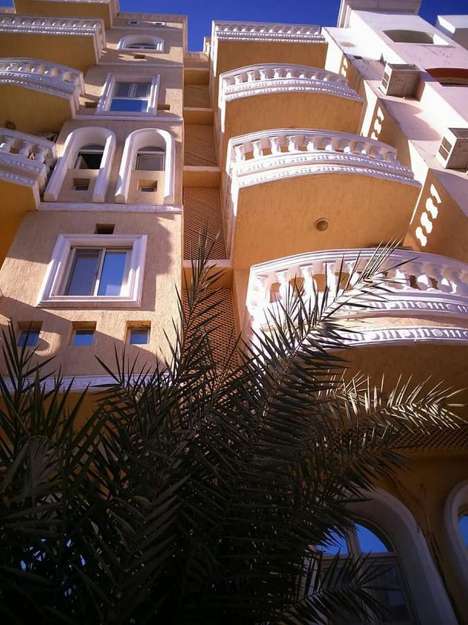 White Rose Apartament *